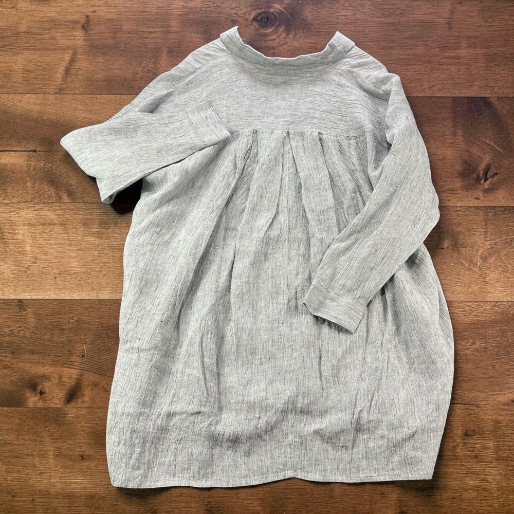 Eileen Fisher 100% Organic Linen Button Down Tunic Shirt Grey White M Oversized - Picture 2 of 9